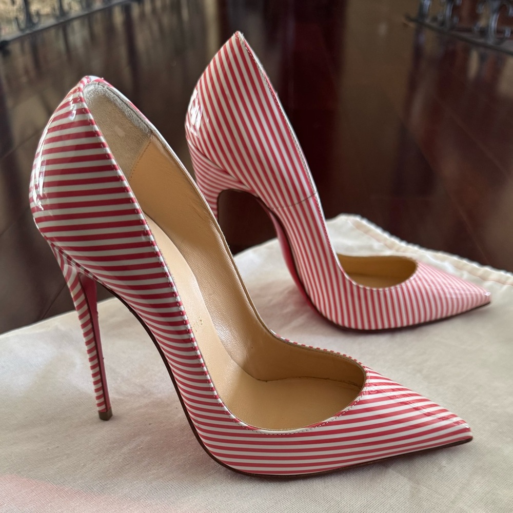 New Christian Louboutin 120 heel pump in Bianca smoothie color with scuffs - Picture 3 of 13
